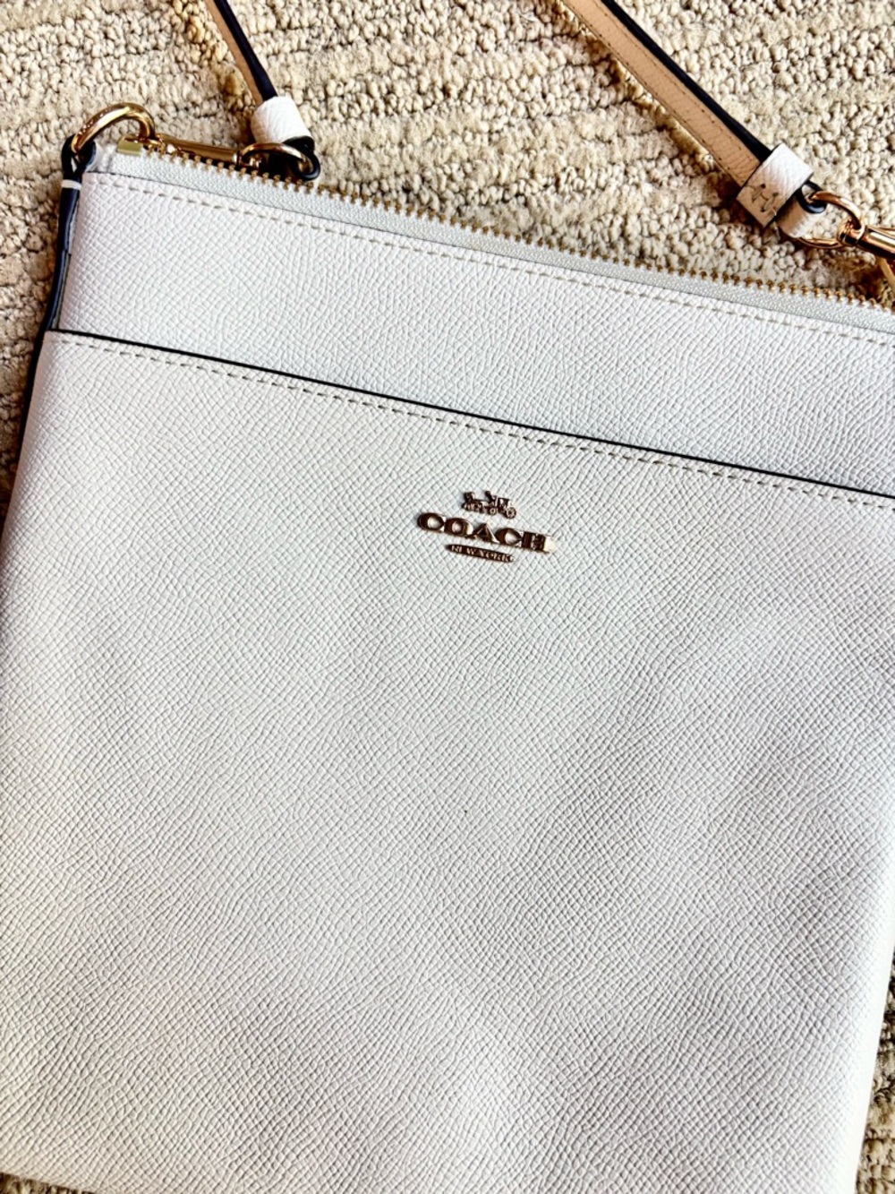 🤍 coach — kitt messenger leather crossbody bag 🤍 - Picture 3 of 4